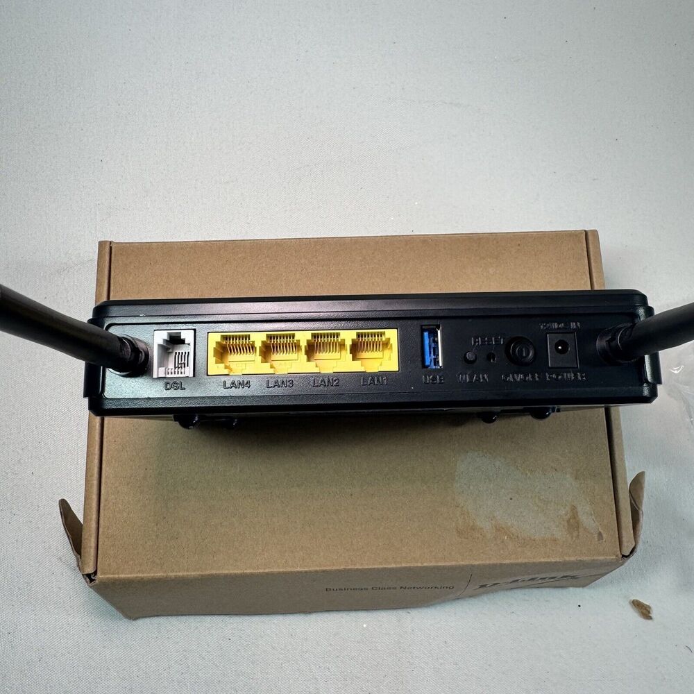 Verizon D-Link DSL-2750B  4-Port Wireless Router‎ With Adapter - Picture 5 of 8